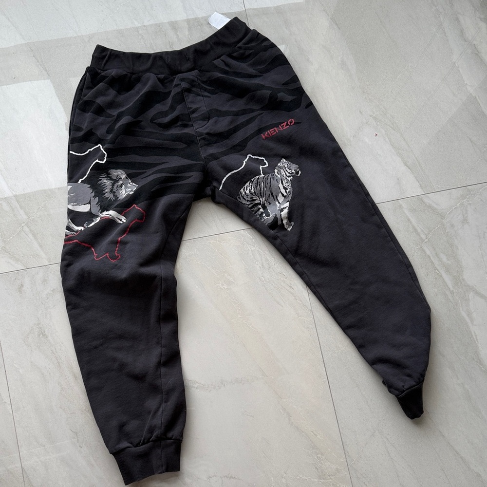Kenzo Black Sweatpants with Tiger Design